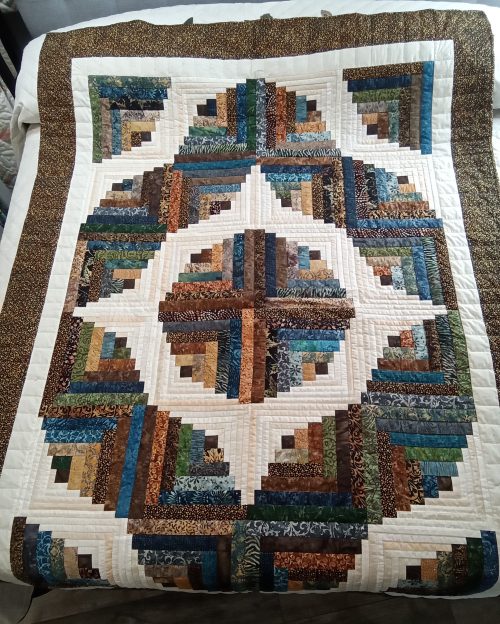 Curvey Log Cabin throw 225clc