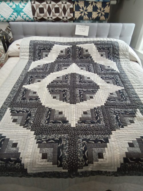 Curvey Log Cabin throw 226clc - Image 3