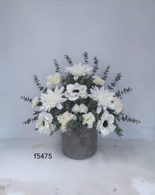 Whites and Eucalyptus floral f5475