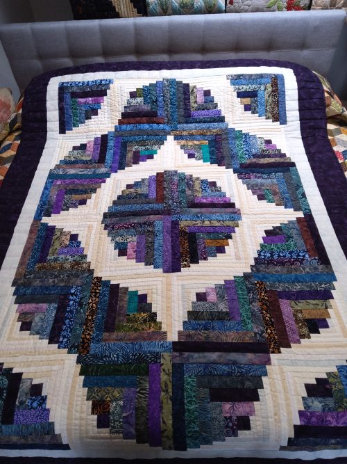 Curvey Log Cabin Throw 245clct