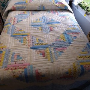 Log Cabin Queen 132lc
