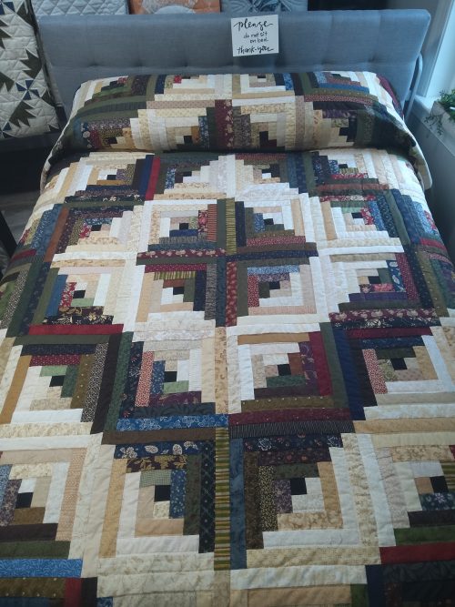 Log Cabin Queen 133lc