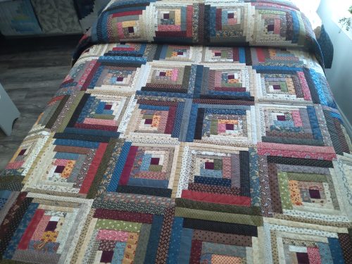 Curvey Log Cabin Queen 254clc - Image 2