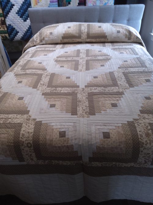 Curvey Log Cabin Queen 276clc - Image 2