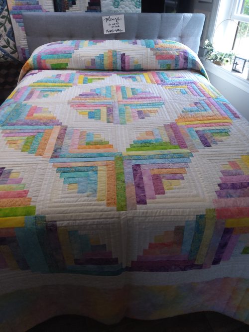 Curvey Log Cabin Queen 283clc - Image 2