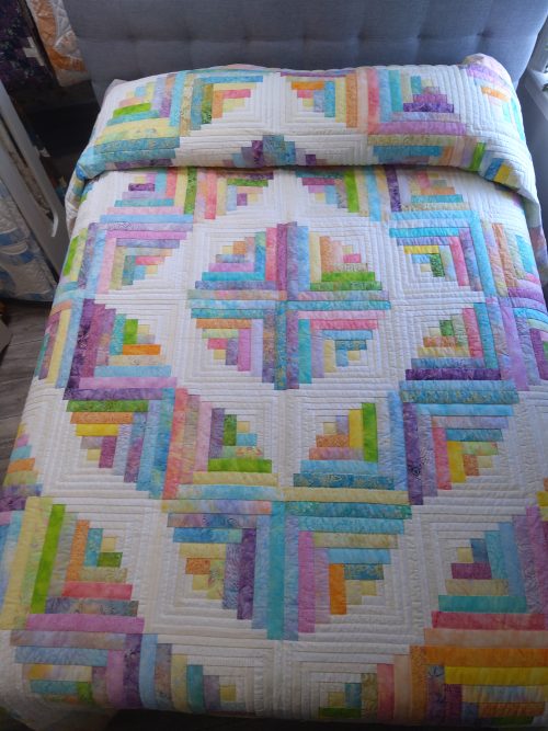 Curvey Log Cabin Queen 285clc