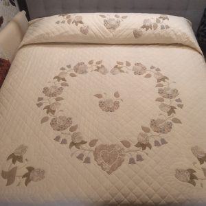 Curvey Log Cabin Queen 288clc