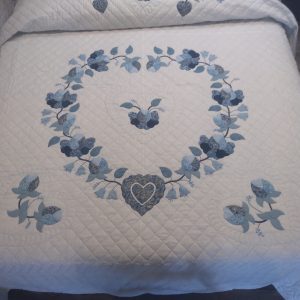 Heart of Roses King 132hor