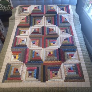 Curvey Log Cabin Throw 310clct