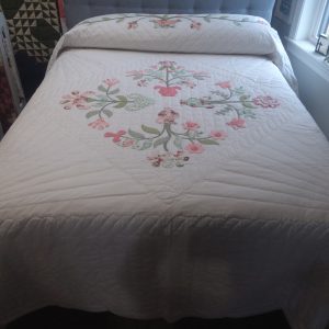 Alternative view of Flowers from our Garden Queen 106ffog