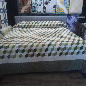 Alternative view of Tumbling Blocks King 157tb