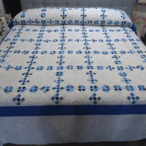 Alternative view of Nine Patch King 113np