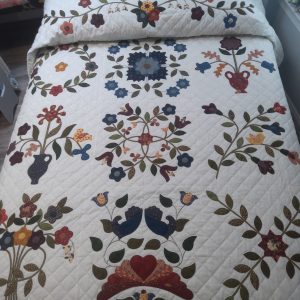 Homestead Sampler Queen 124hs