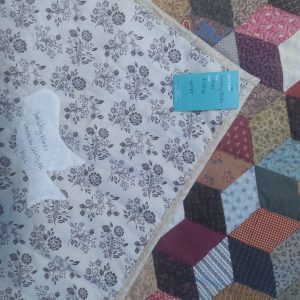 Alternative view of Tumbling Blocks Throw 163tbt