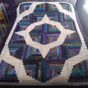 Curvey Log Cabin Throw 327clct