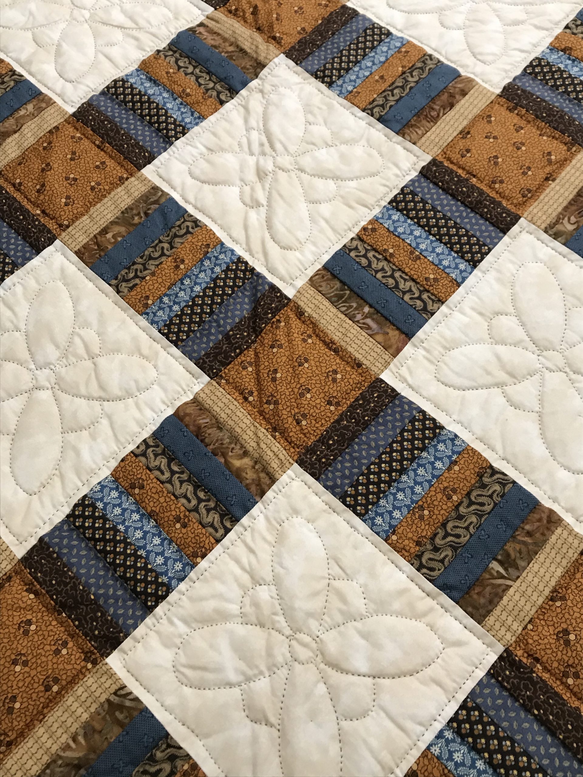 Railroad CrossingQueen Lantz Homestead