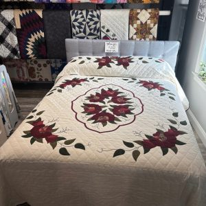 Alternative view of Celtic Rose Queen 101CCR