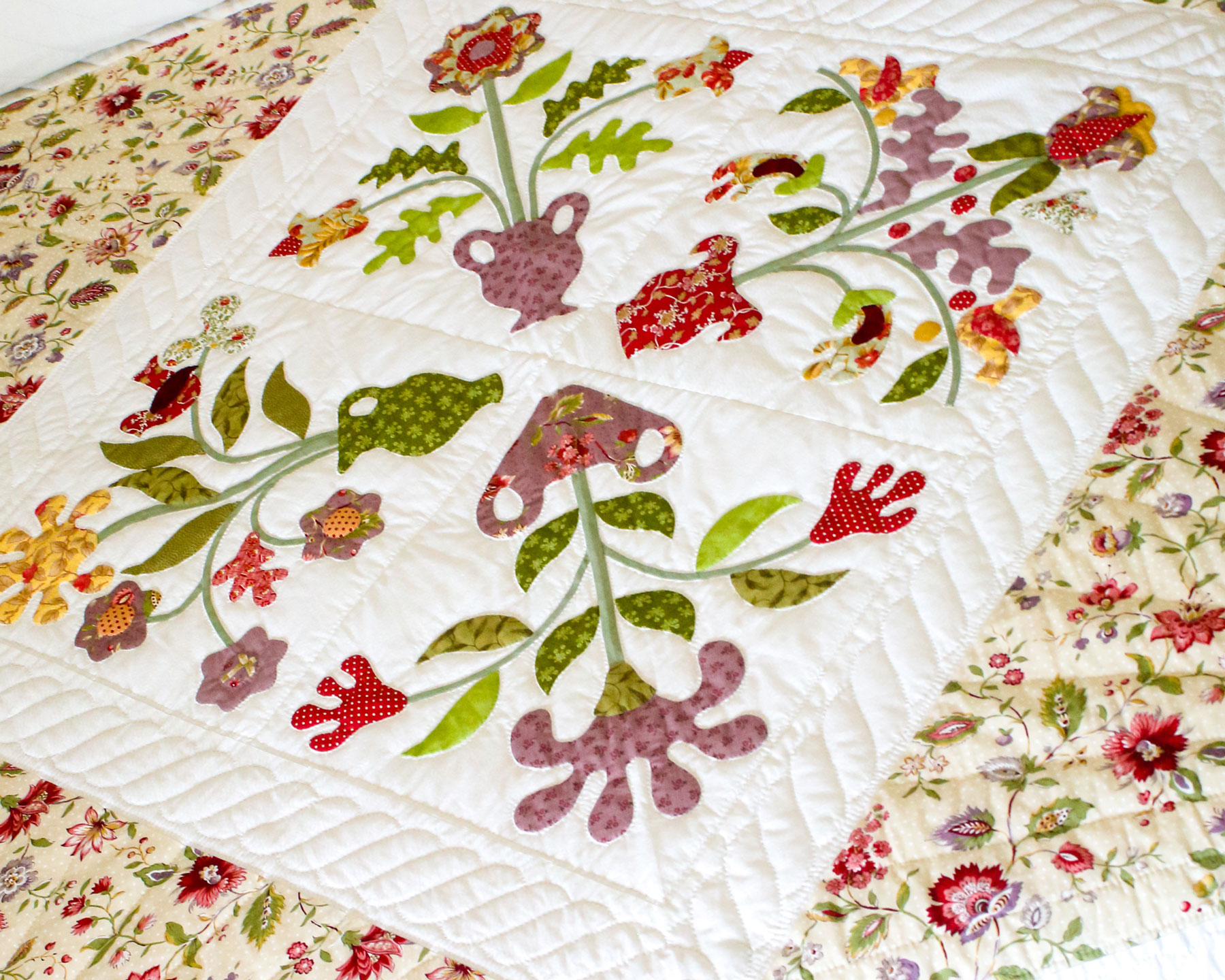 Amish Handmade Quilt Shop In Lancaster PA Lantz Homestead